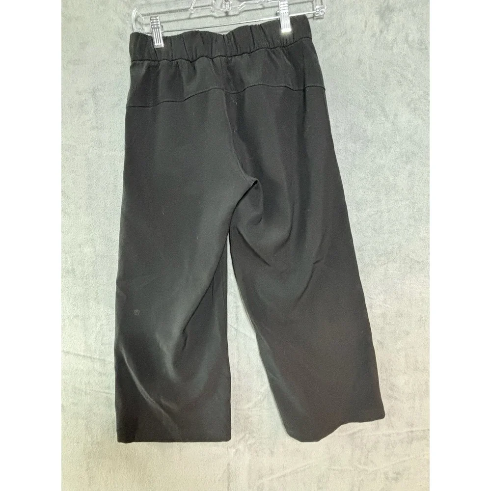 Lululemon Women Black Mid Rise Wide Leg Cropped Pull On Pants Size 2 Boho